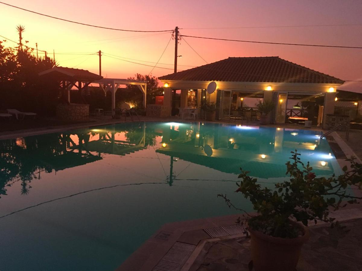 איוס סטפנוס Nafsika Hotel מראה חיצוני תמונה